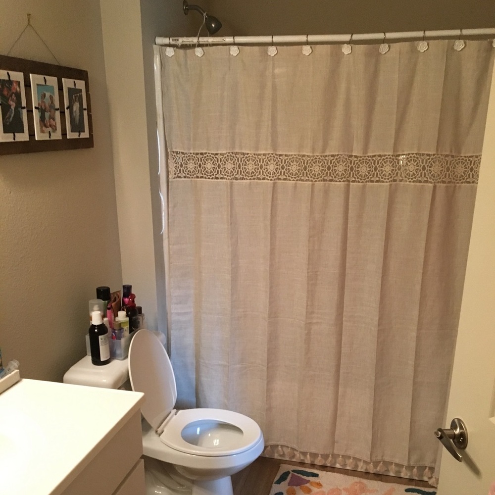 shower curtain with matching shower hooks
